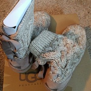 Ugg Womens Isla Classic Knit Boot